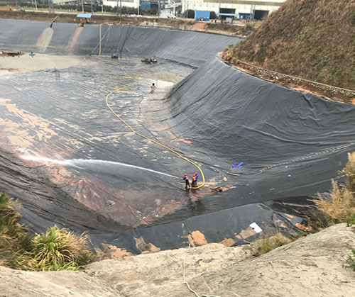 东方废水池清理